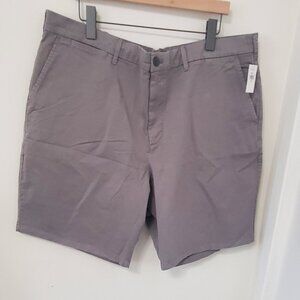 Gap Men's 10" Vintage Shorts, Pilot Gray, Size 42, NWT